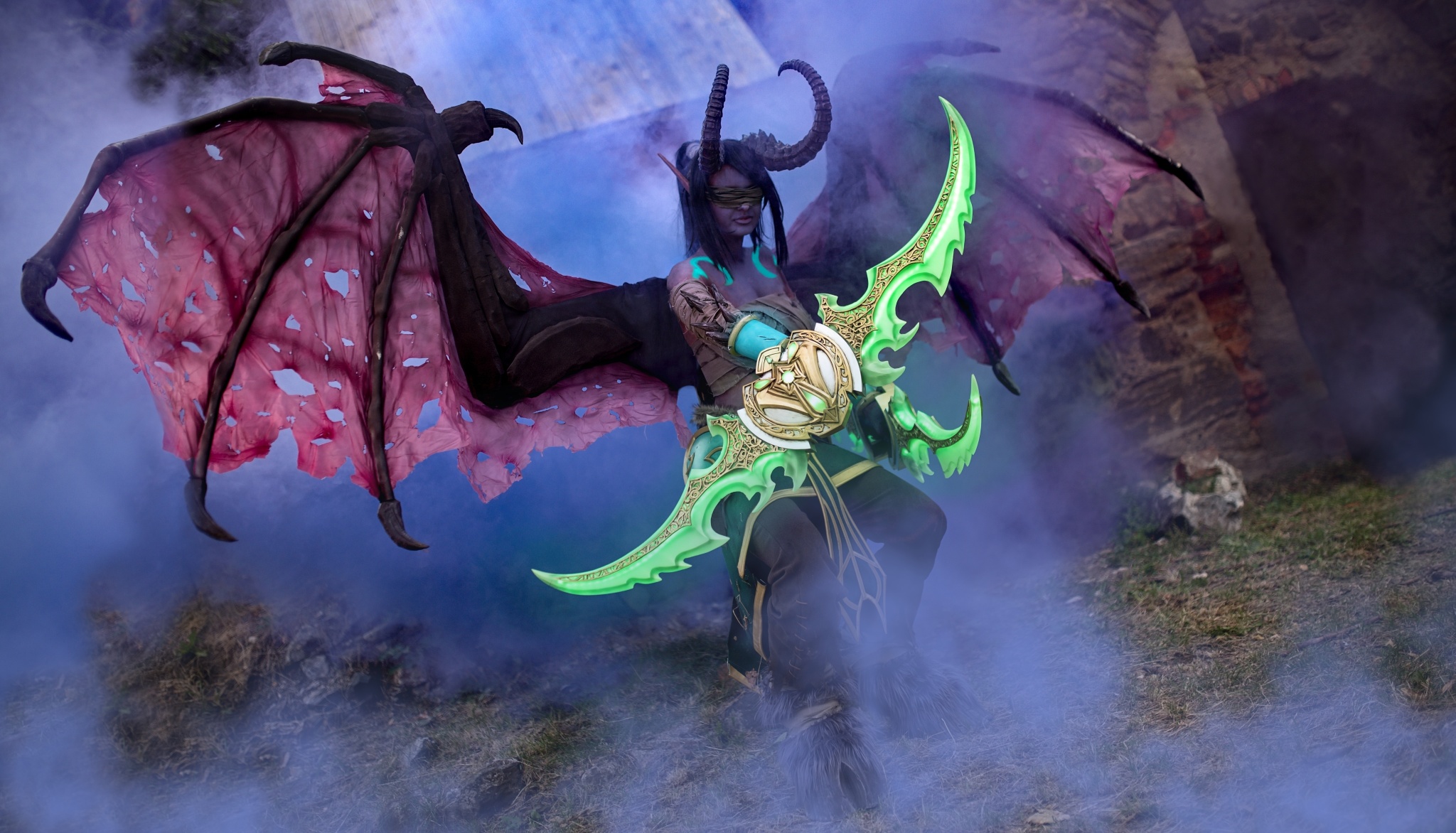 How to Photograph a Cosplay - Illidan cosplay